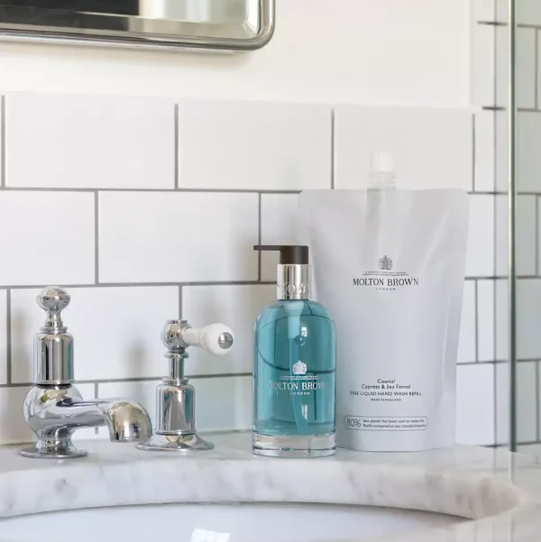 Molton Brown Bath & Body<Coastal Cypress & Sea Fennel edle Flüssigseife zum Nachfüllen